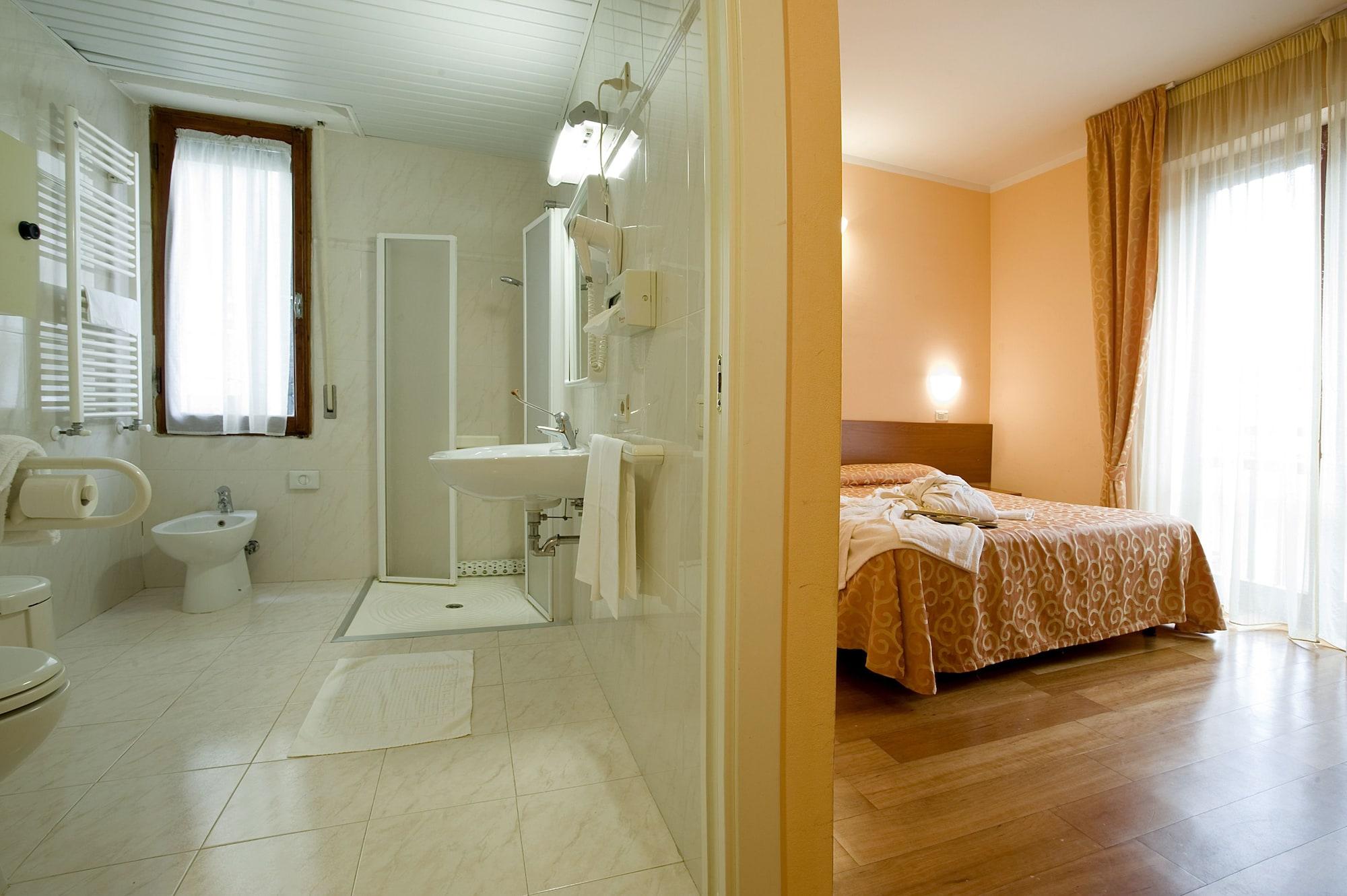 Hotel Villa Ricci & Benessere Chianciano Terme Eksteriør billede