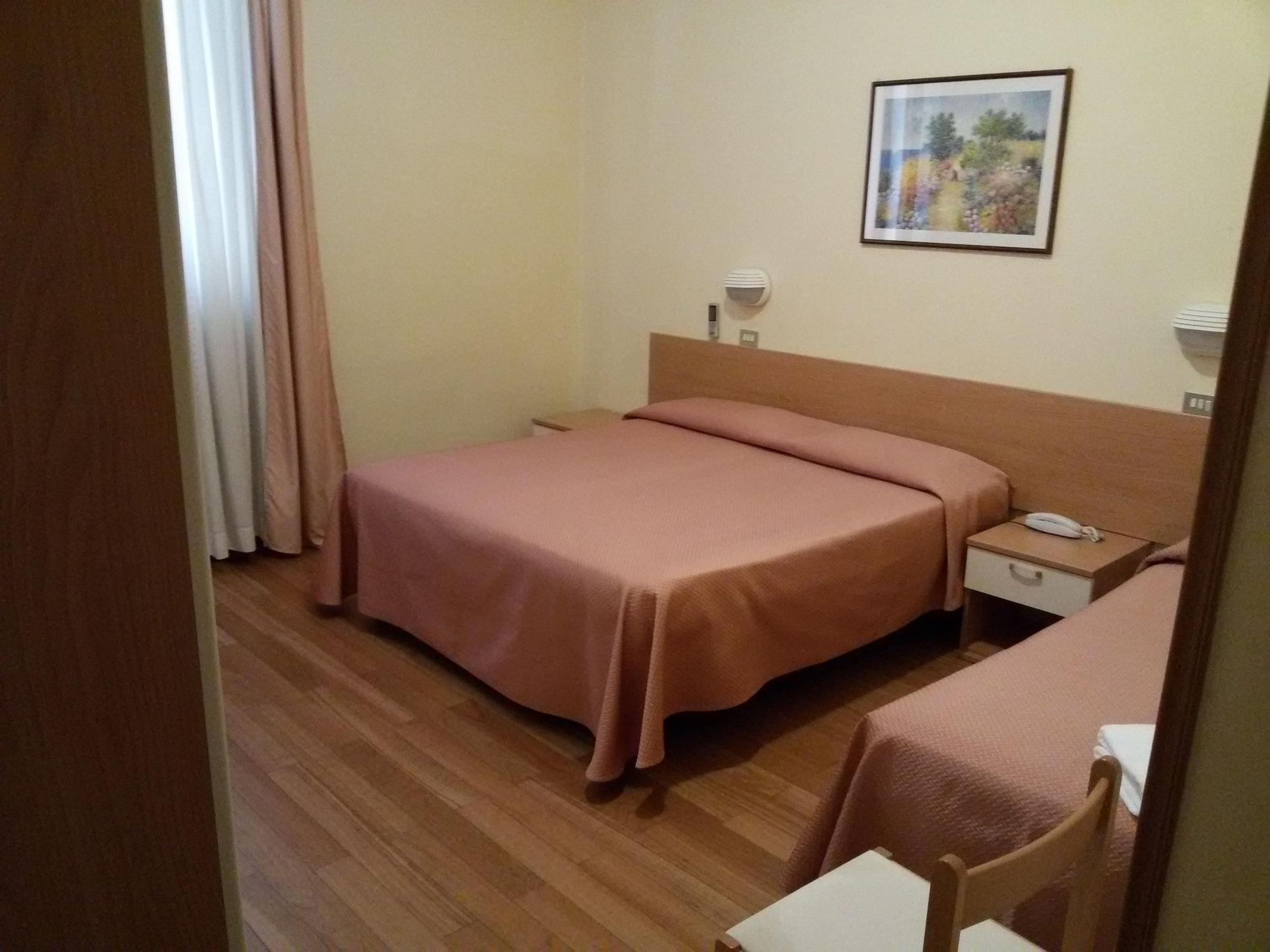 Hotel Villa Ricci & Benessere Chianciano Terme Eksteriør billede