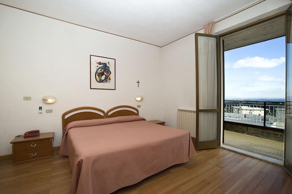 Hotel Villa Ricci & Benessere Chianciano Terme Eksteriør billede