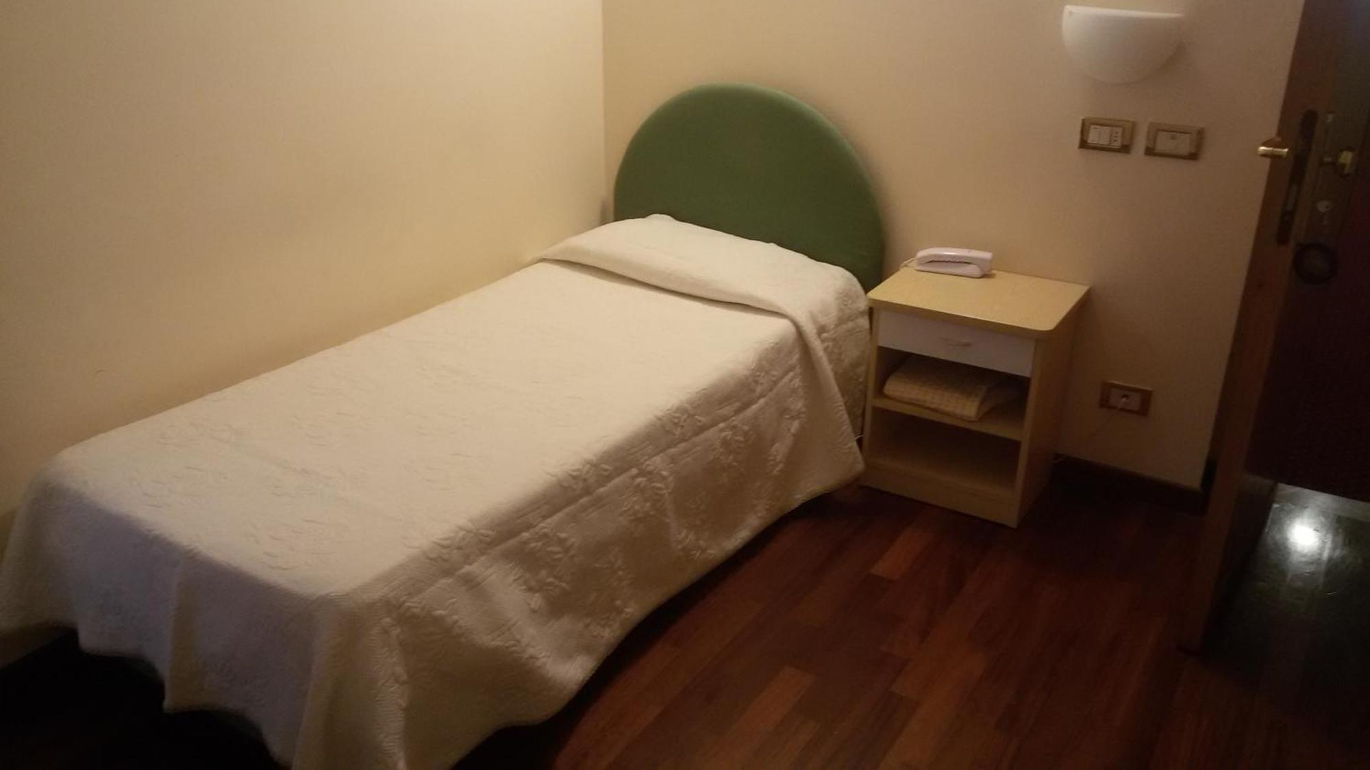 Hotel Villa Ricci & Benessere Chianciano Terme Værelse billede